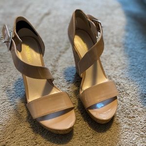 Nine West gold wedges